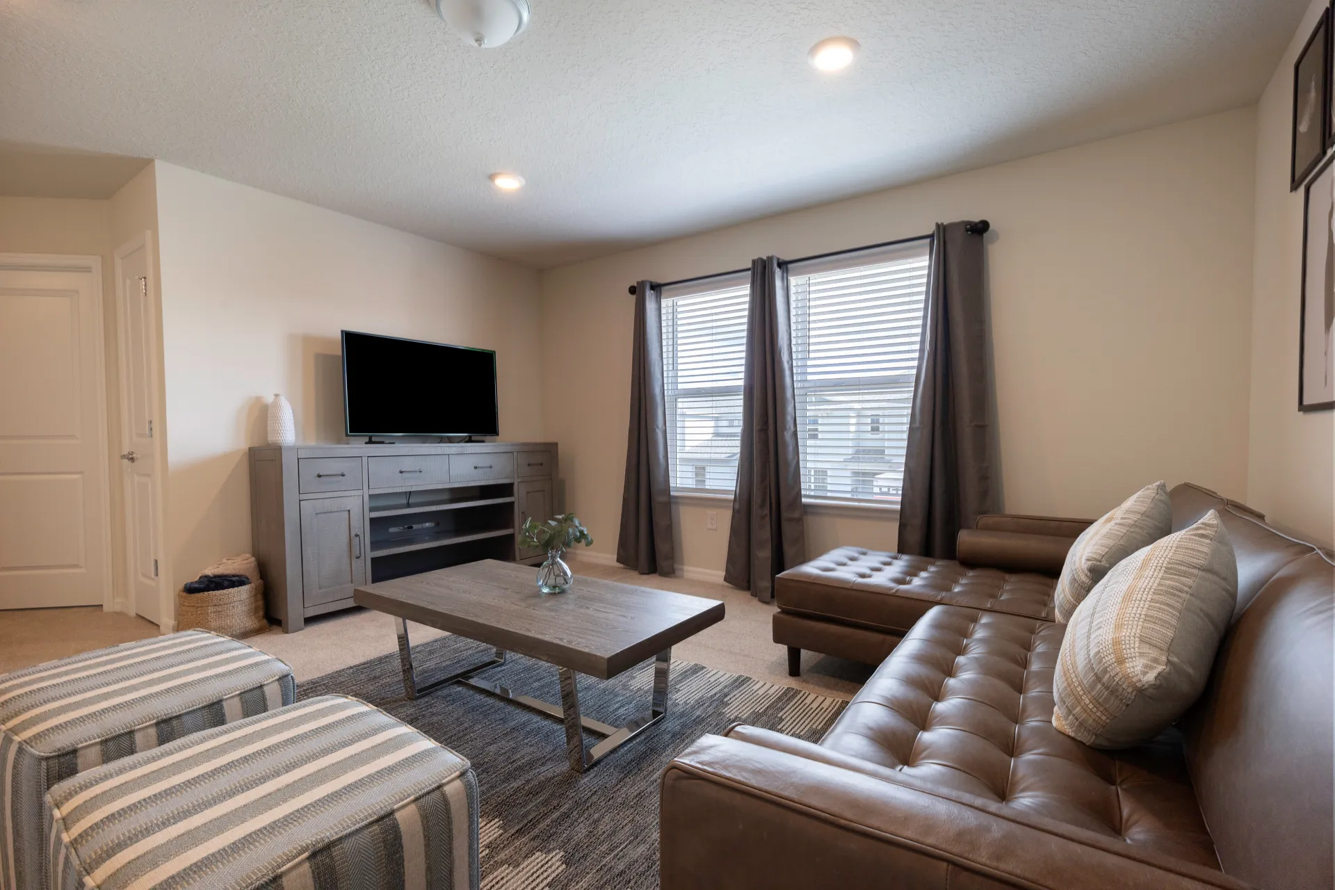 Loft Media Room Tv Off